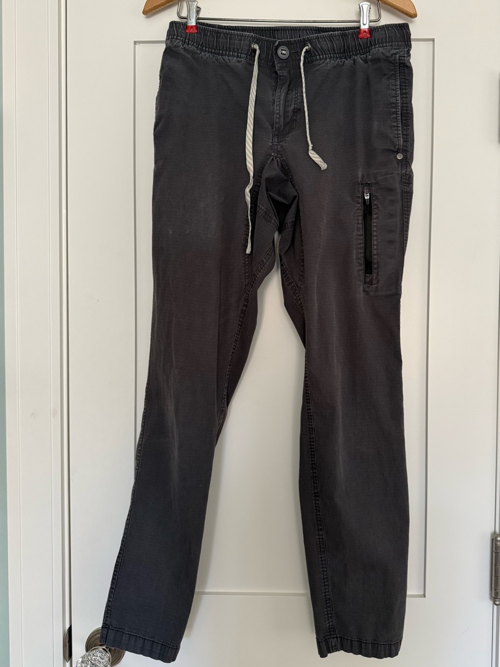 Vuori Ripstop Climber Pants Charcoal Drawstring Cargo Pants Men’s Size Small